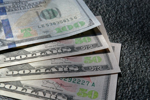 Dollar Takes A Breather Amidst Central Bank Uncertainties