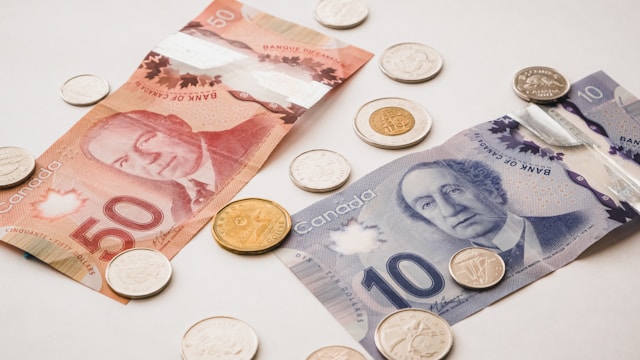 Loonie Soars as BoC Stays Hawkish, USDCAD Tumbles